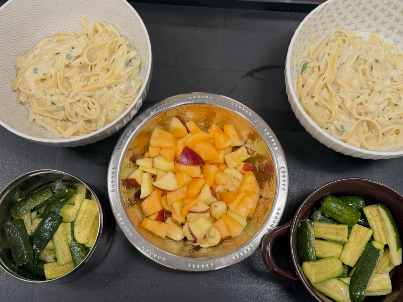 Fettuccine - Zucchini Strips - Fruits